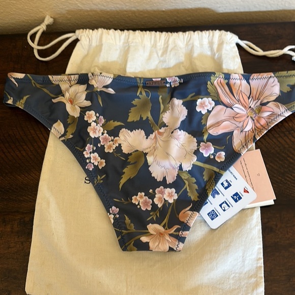 Spell and the Gypsy Waterfall Bikini Set NWT - Picture 5 of 8